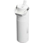 Bouteille d'eau de 700 ml avec paille rabattable Stanley IceFlow™ 2.0 – Image 3