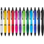 Stylo bille Nash en plastique recyclé avec garnitures noires (encre noire) – Image 6