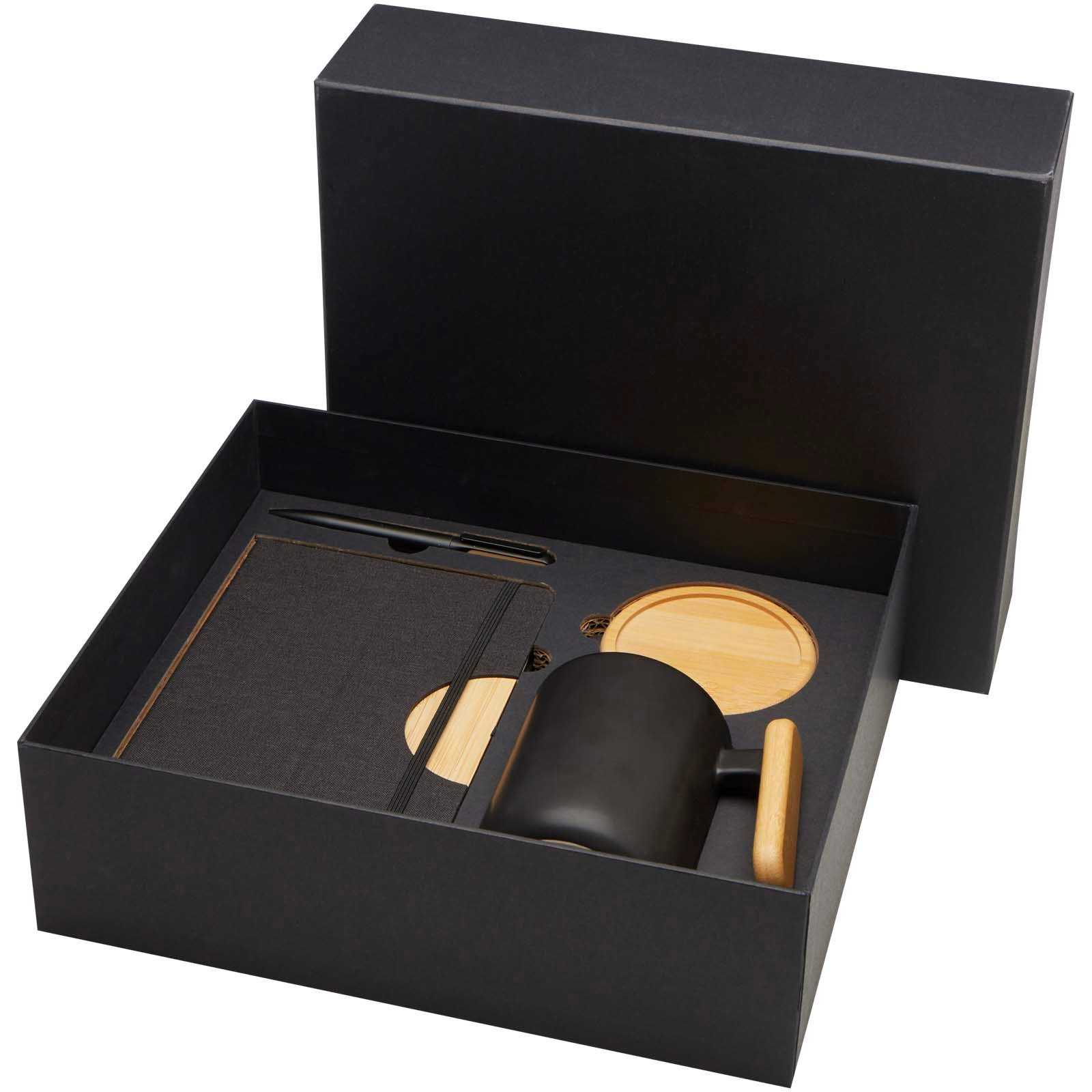 10791190-1 Coffret cadeau Laura avec carnet à couverture rigide A5 et stylo bille (encre noire) – Image 1